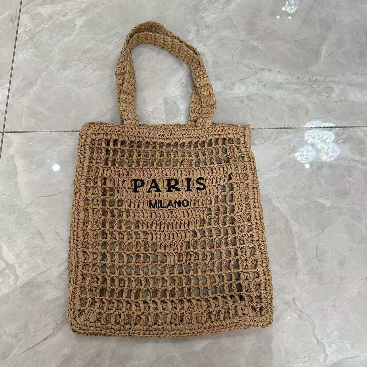 Hand woven women's summer straw shoulder bag