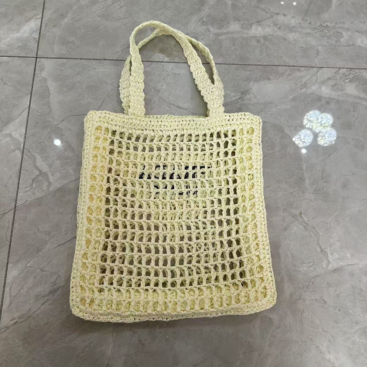 Hand woven women's summer straw shoulder bag