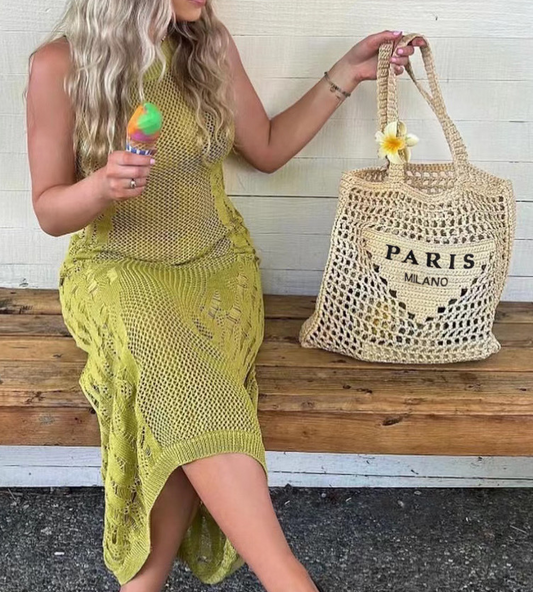 Hand woven women's summer straw shoulder bag